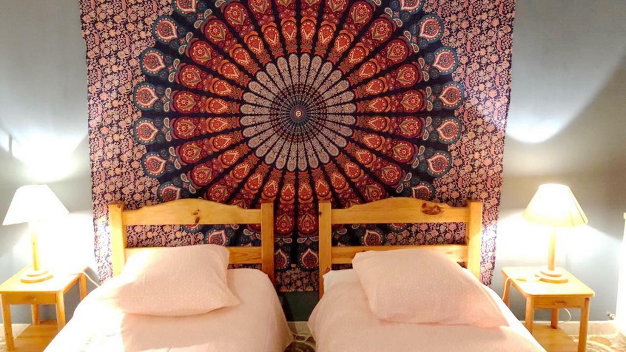 Happy Trimurti Hotel Коголен Екстериор снимка
